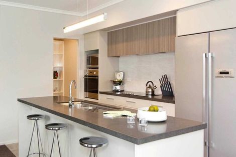 Photo of property in 4 Malbec Place, Huapai, Kumeu, 0810