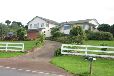 Photo of property in 80 Polo Prince Drive, Totara Park, Manurewa, 2576