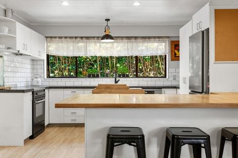Photo of property in 16 The Anchorage, Waikawa, Picton, 7220