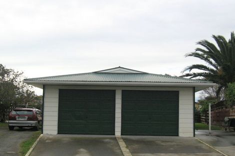 Photo of property in 14 Cypress Grove, Paraparaumu, 5032