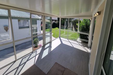 Photo of property in 4 Rachel Place, Avonhead, Christchurch, 8042