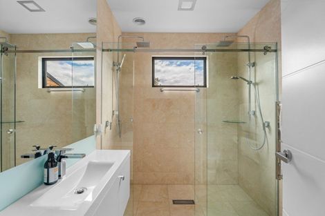 Photo of property in 10 Caithness Court, Jacks Point, Queenstown, 9371