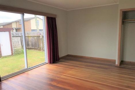 Photo of property in 221 Mangorei Road, Merrilands, New Plymouth, 4312