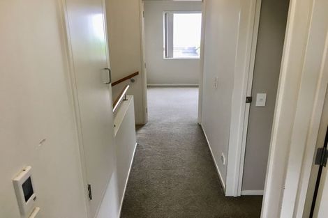 Photo of property in 17 Kirikiri Lane, East Tamaki, Auckland, 2013