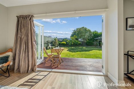 Photo of property in 17 Lincoln Avenue, Epuni, Lower Hutt, 5011