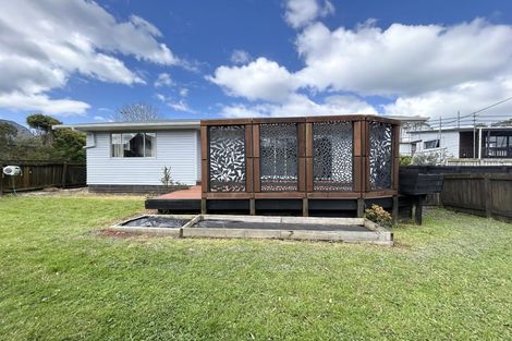 Photo of property in 13a Brandon Road, Manly, Whangaparaoa, 0930