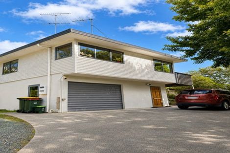 Photo of property in 9 William Hadlow Place, Hatfields Beach, Orewa, 0931
