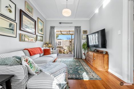 Photo of property in 24 Collins Street, Petone, Lower Hutt, 5012