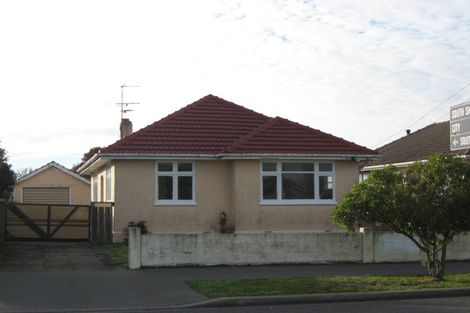 Photo of property in 61 Estuary Road, New Brighton, Christchurch, 8061