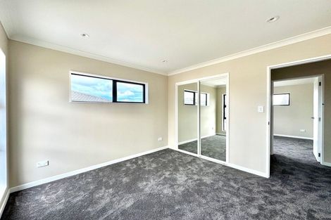 Photo of property in 8a Kelvyn Grove, Hillpark, Auckland, 2102