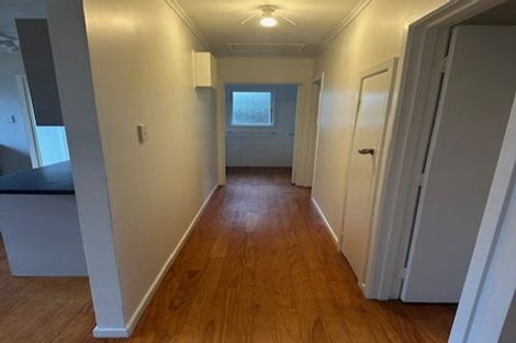 Photo of property in 188 Lake Road, Northcote, Auckland, 0627