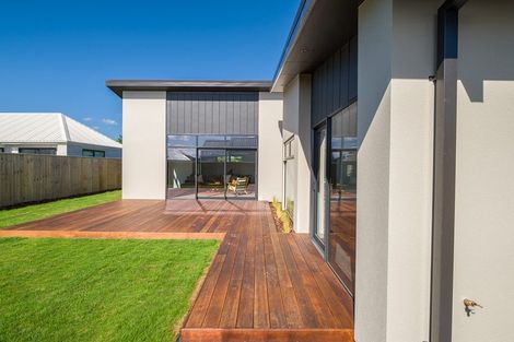 Photo of property in 11 Baker Estate Lane, Halswell, Christchurch, 8025