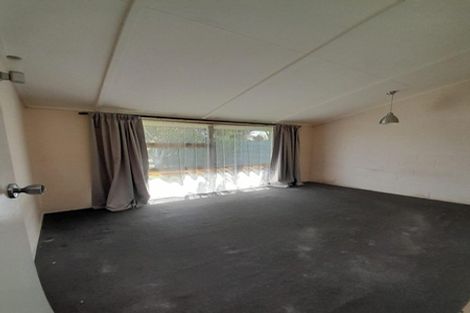 Photo of property in 32a Dunk Place, Milson, Palmerston North, 4414