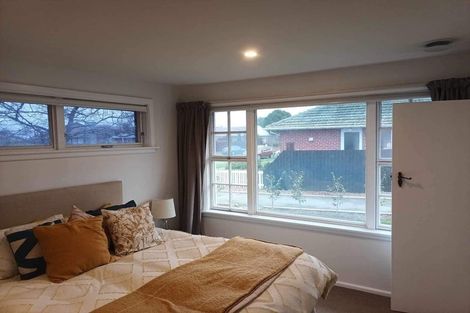 Photo of property in 8 Ambleside Drive, Burnside, Christchurch, 8053