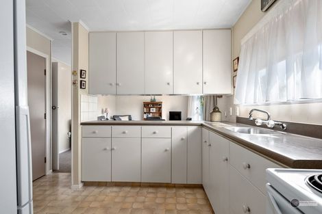 Photo of property in 11 Waddington Drive, Naenae, Lower Hutt, 5011