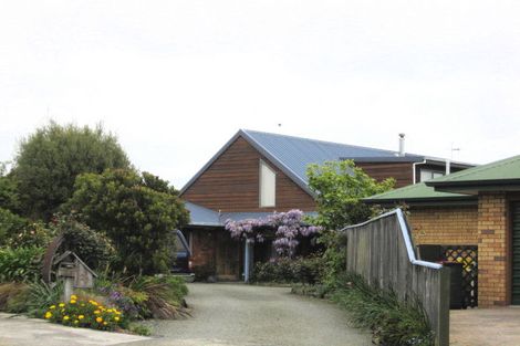 Photo of property in 23 Coleridge Place, Stoke, Nelson, 7011