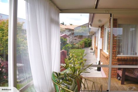 Photo of property in 25 Waitoa Street, Waiuku, 2123