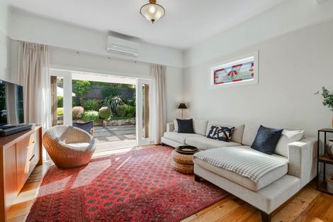 Photo of property in 65 Vipond Road, Stanmore Bay, Whangaparaoa, 0932