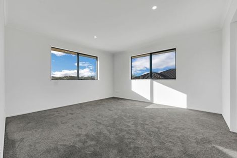 Photo of property in 2 Viv Green Place, Pokeno, 2402