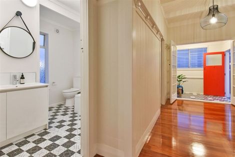 Photo of property in 6 William Street, Mangere East, Auckland, 2024