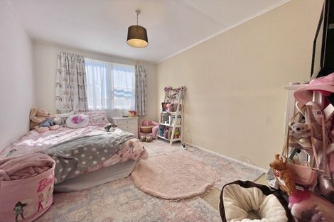 Photo of property in 5 Kiwi Street, Tokoroa, 3420