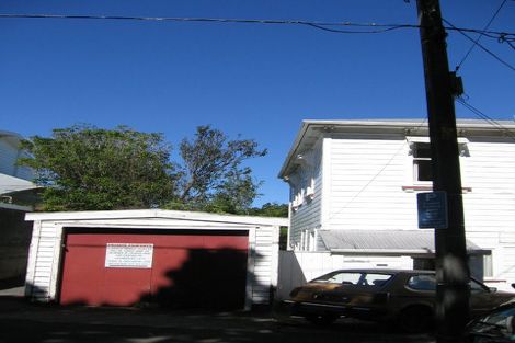 Photo of property in 21af8 Talavera Terrace, Kelburn, Wellington, 6012