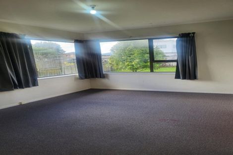 Photo of property in 13 Rogers Road, Manurewa, Auckland, 2102