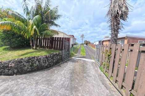 Photo of property in 55 Walworth Avenue, Pakuranga Heights, Auckland, 2010