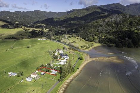 Photo of property in 74 Carey Road, Port Charles, Coromandel, 3584