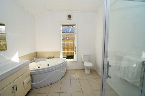 Photo of property in 35 Frederick Street, Carterton, 5713