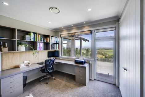 Photo of property in The Woolshed, 15g Omarunui Road, Waiohiki, Napier, 4183