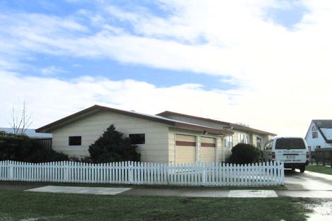 Photo of property in 1310 Jellicoe Street, Mayfair, Hastings, 4122