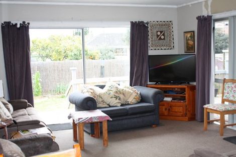 Photo of property in 35 Scott Road, Papakura, 2110