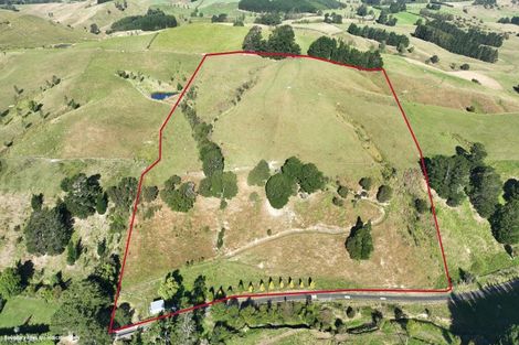 Photo of property in 84 Falloon Settlement Road, Kaituna, Masterton, 5888