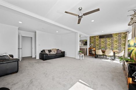 Photo of property in 9 Austral Place, Cromwell, 9310