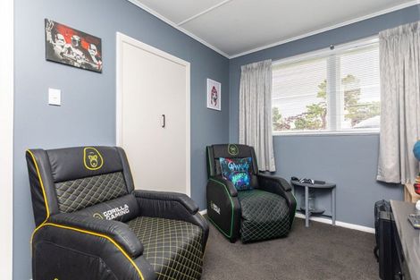 Photo of property in 881 Cowper Road, Dannevirke, 4976