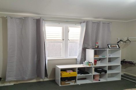 Photo of property in 11 Lynda Avenue, Paparangi, Wellington, 6037