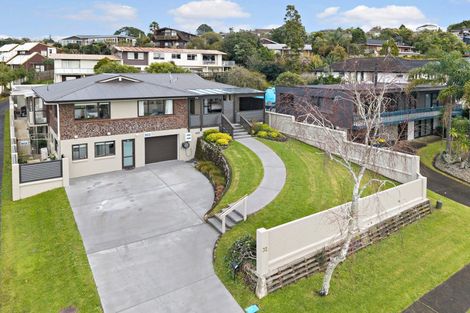 Photo of property in 32 Amante Crescent, Mairangi Bay, Auckland, 0630