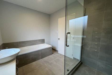 Photo of property in 1/75 Tramway Road, Beach Haven, Auckland, 0626