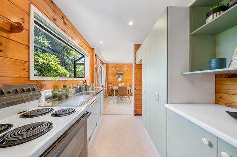 Photo of property in 31 Dale Road, Raumati South, Paraparaumu, 5032