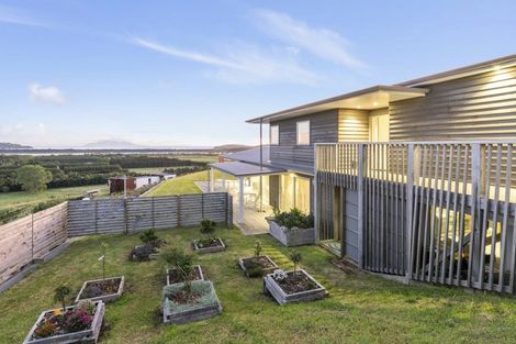 Photo of property in 273 Takatu Road, Tawharanui Peninsula, Warkworth, 0986