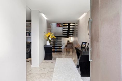 Photo of property in 2/415 Oceanbeach Road, Mount Maunganui, 3116