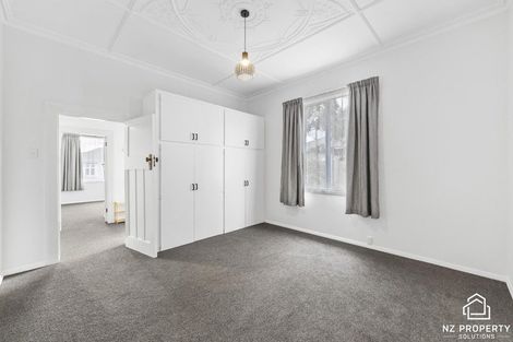 Photo of property in 53 Cranley Street, Saint Kilda, Dunedin, 9012