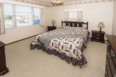 Photo of property in 41 Keir Crescent, Lansdowne, Masterton, 5810