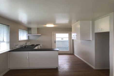 Photo of property in 4/6 Division Street, Riccarton, Christchurch, 8041