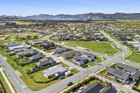 Photo of property in 11 Warbler Lane, Albert Town, Wanaka, 9305