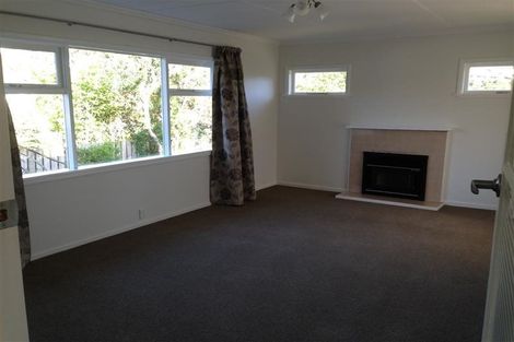 Photo of property in 4a Thurleigh Grove, Karori, Wellington, 6012