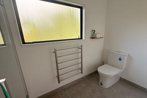 Photo of property in 17 Mona Vale, West Harbour, Auckland, 0618