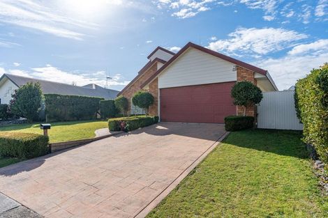Photo of property in 10 Montrose Crescent, Huntington, Hamilton, 3210