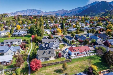 Photo of property in 107 Devon Street, Arrowtown, 9302